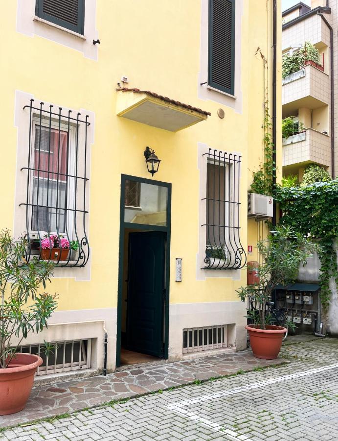 Cenisio Relax House Apartment Milan Exterior photo